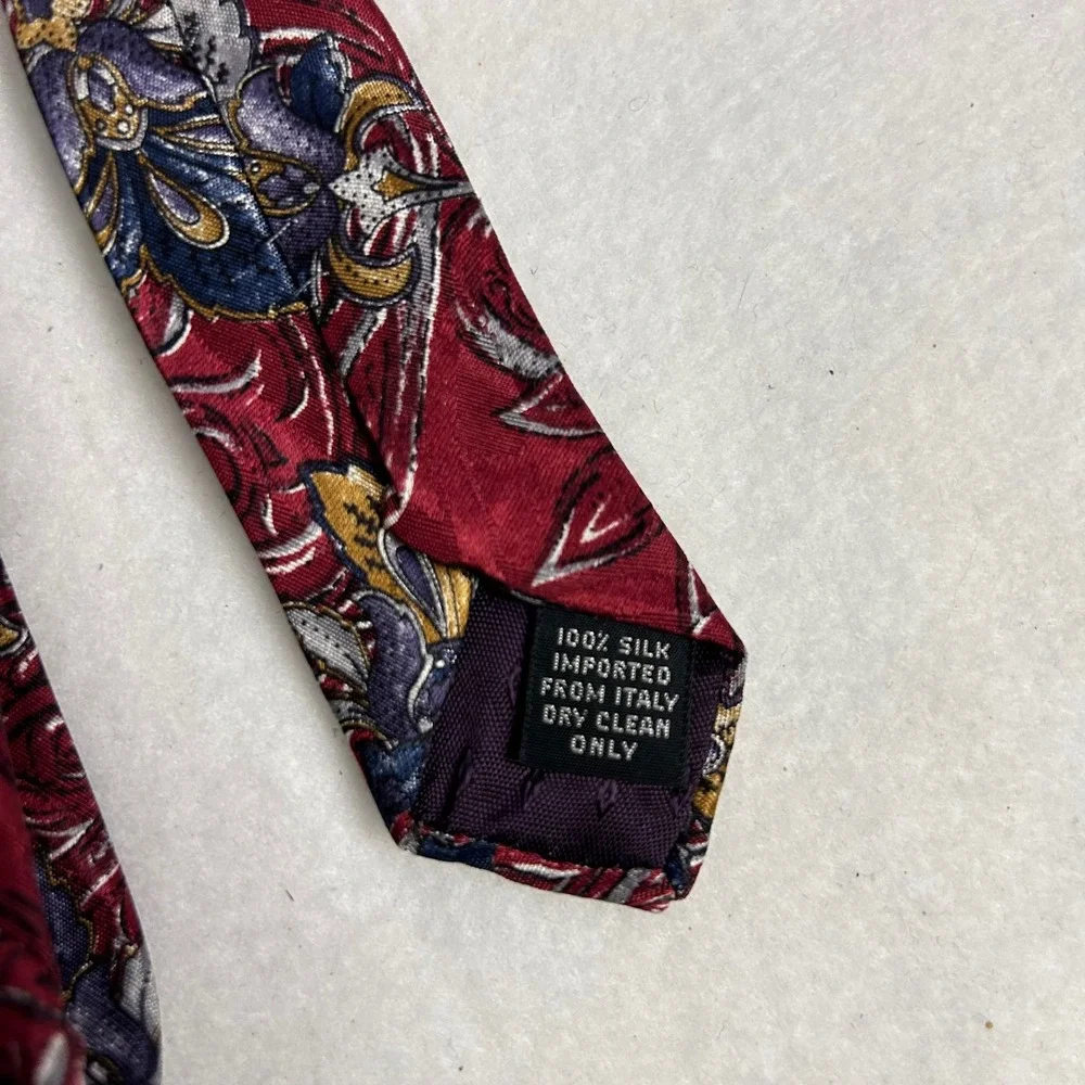 Ambassador luxury knot